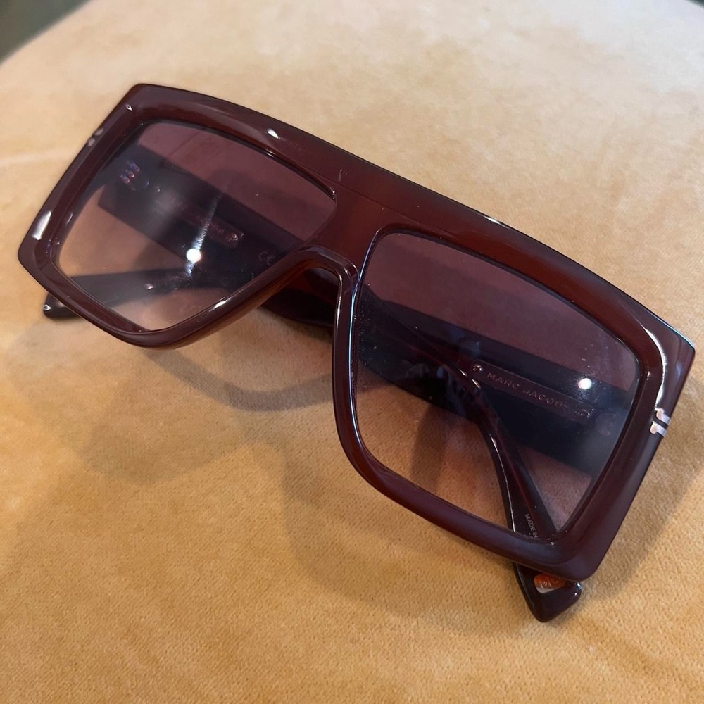 Marc Jacobs Burgundy Rectangular Sunglasses - image 5